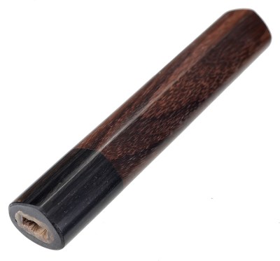 D-shape-handle